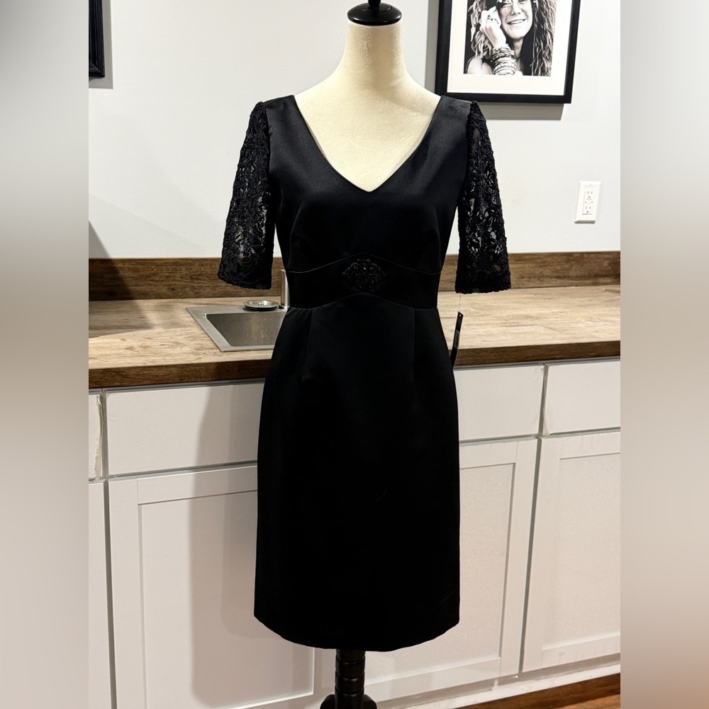 Tahari Arthur S Levine size 4 formal Black Midi Dress with Lace Half Sleeves